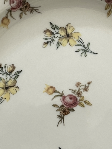 Set 4 Anthropologie Modern Victorian Floral Salad Dessert Plates 8" Metallic - Picture 3 of 5