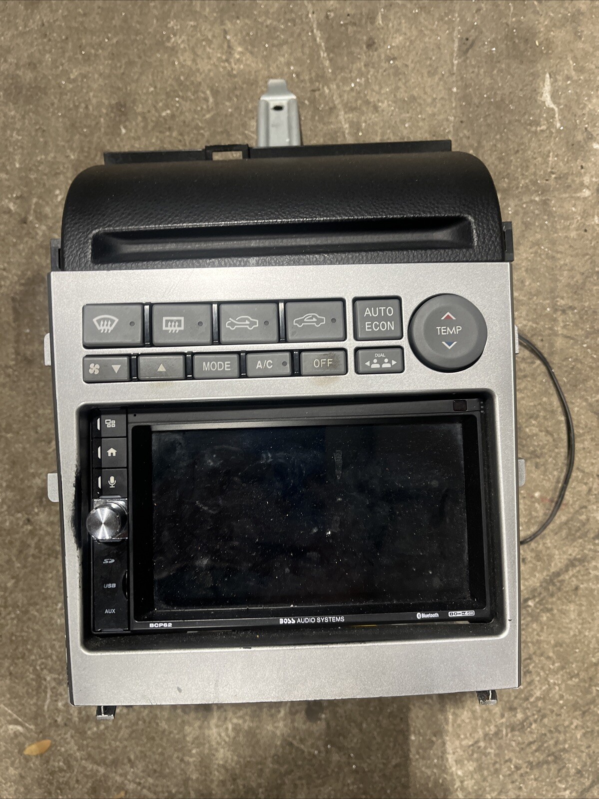 2005 06 Infiniti G35 Coupe  Pioneer  Radio Receiver Assembly 28185 AC702 OEM