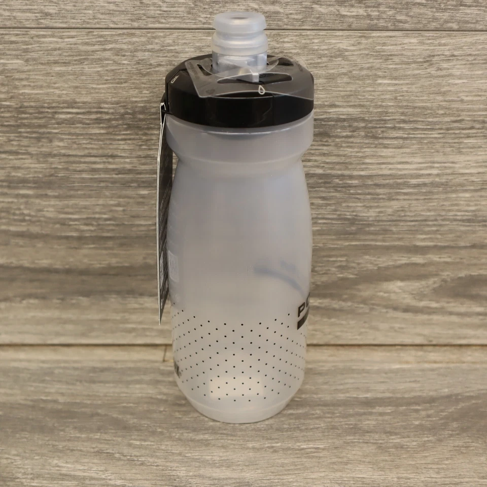 Botella de agua Camelbak Podium, 21 oz, CARBONO nueva H21057 número de serie NO RETIRADA DEL MERCADO Foto 2 de 4