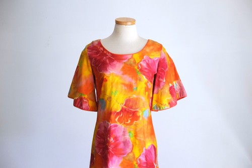 Vintage 1960s South Seas Fashions Hawaiian Print Shift Dress - Picture 2 of 7