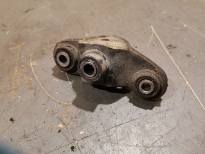 Suzuki GS 500 E (GM51B) [C1] Umlenkung Hebel Schwinge Umlenkungshebel