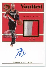 Damian Lillard 2018-19 Encased Vaulted Veterans Patch Auto Card #VV-DLL 22/25