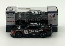 2025 KYLE BUSCH 8 Cheddar's 1:64 Nascar In Stock