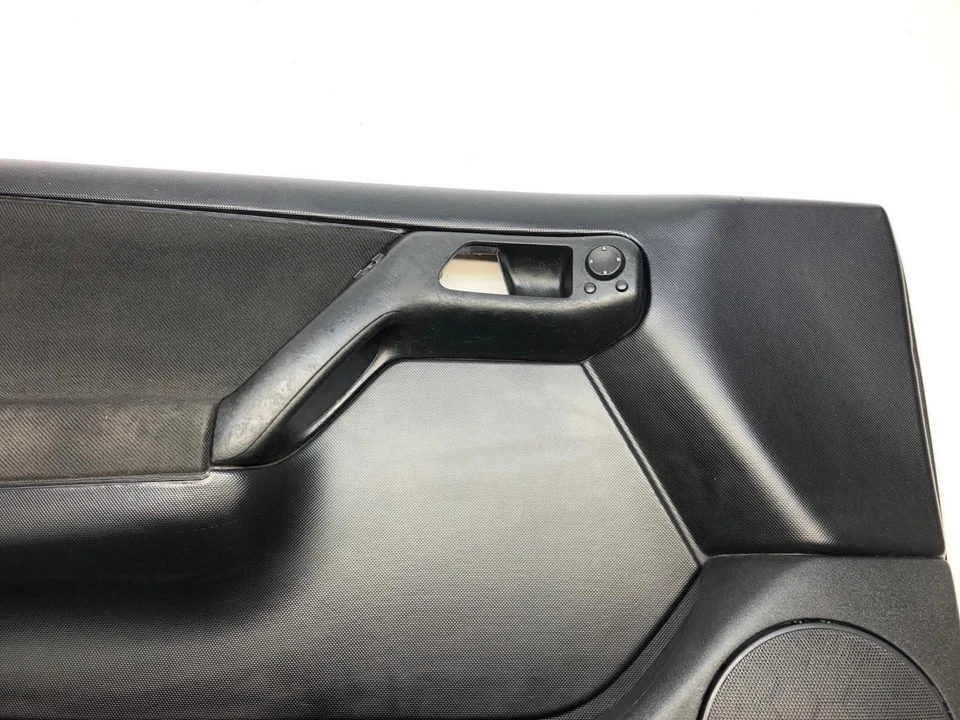 1999 - 02 Volkswagen Golf Cabrio Pair LH/RH Door Panels Cloth Black Elec Window - Image 3 of 4