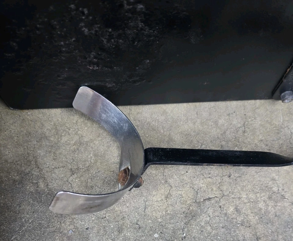 Dodge Ram 1500 2002-2008 5,7 L Hemi admisión de aire frío caja de filtro K&N Foto 3 de 4