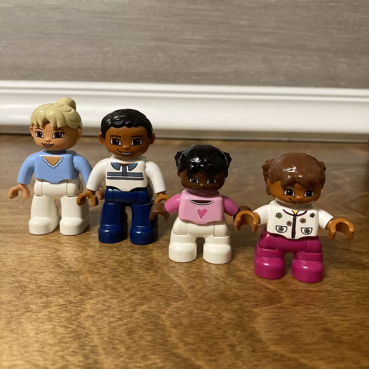 Duplos outlet for girls