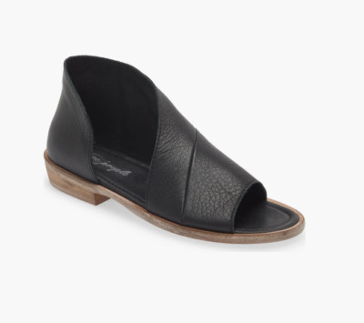 Free People  Women's 8 (EU 38.5) Mont Blanc Sandal in Black