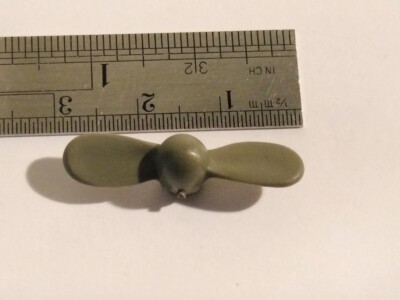 Model Ship Fittings Parts Two blade Plastic Propeller 28mm x 7mm (2mm hole)