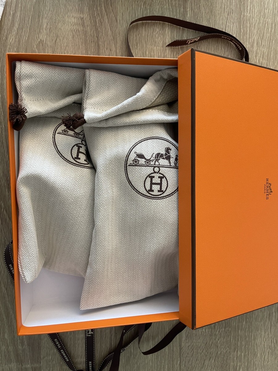 RARE brand new HERMES ORANGE. Hermès Oran Sandals sz36.5. w