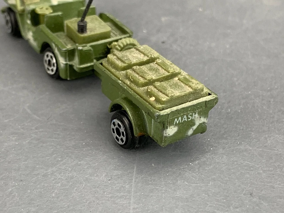 1:87 Vintage Die-Cast Zee Toys M*A*S*H Jeep & Trailer 1976 D1521 - Image 4 of 4