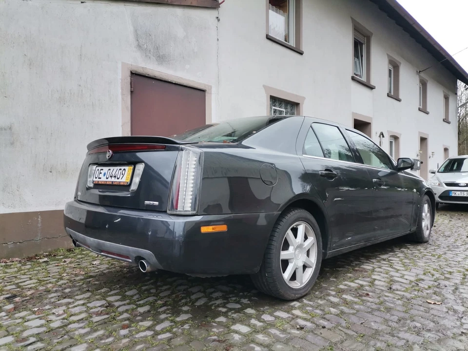 Cadillac STS TAUSCHEN V6 3,6 L Launch Edition wenig Kilometer - Bild 2 von 4