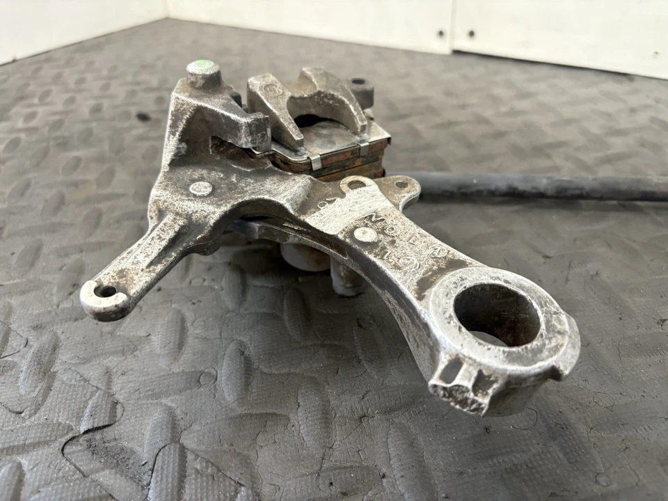 2011 09-16 KAWASAKI KX250F KX450F OEM REAR BRAKE CALIPER & BRACKET 43080-0230 - Image 2 of 4