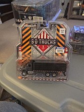 1:64 Greenlight 2017 International WorkStar Platform Stake Truck Gray/Black