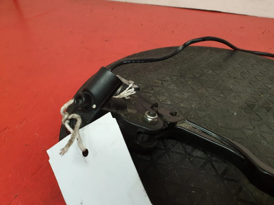 2015 DUCATI MONSTER 821 CLUTCH LEVER - Image 4 of 4