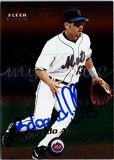 Edgardo Alfonzo signed baseball card (New York Mets, SC) 2000 Fleer Mystique #8