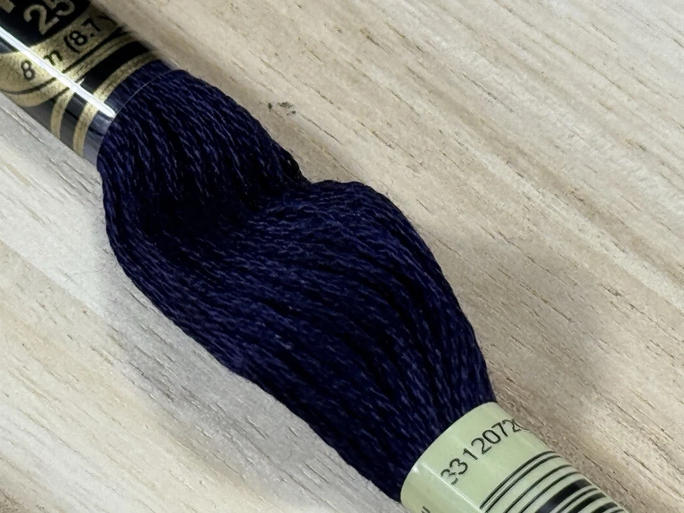 ✅NEW ✅DMC 25 EMBROIDERY FLOSS ✅MOULINE ✅FRANCE ✅100% COTTON ✅#939 ✅ 2 Boxes - Image 4 of 4