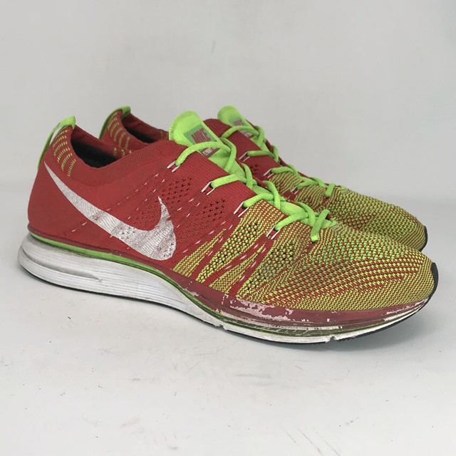 nike trainers mens flyknit