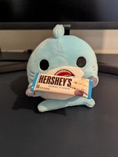 Snackles Series 2 5.5" - Seth Blue Shark Hersey's - Zuru