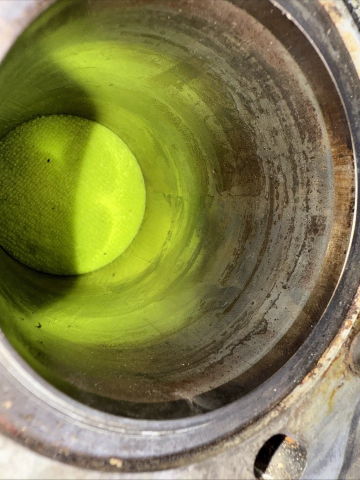 1980 Kawasaki KLX250 KLX 250 A2 A1 79 80 cylinder Jug 110061002 - Image 3 of 4