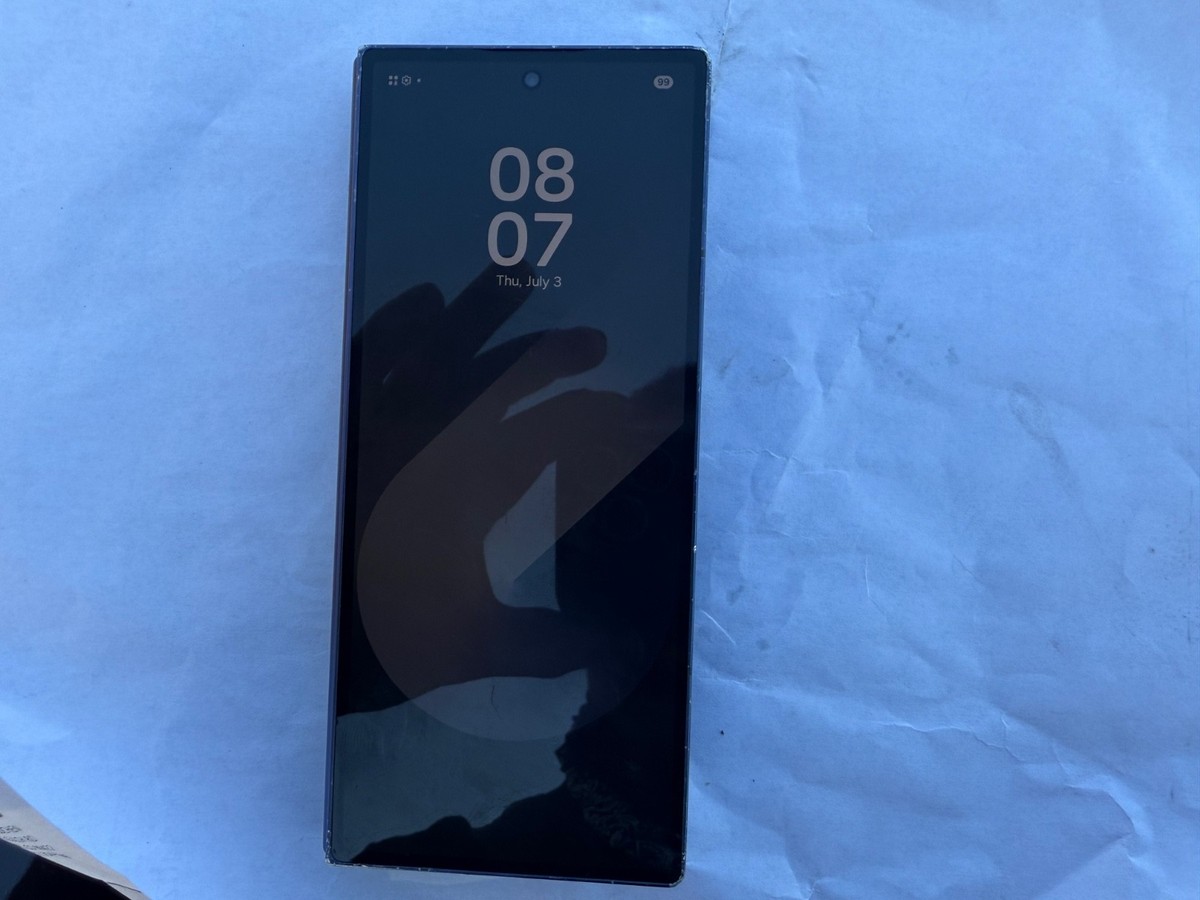 Samsung Galaxy Z Fold6 - 1 TB - Crafted Black (Unlocked) for