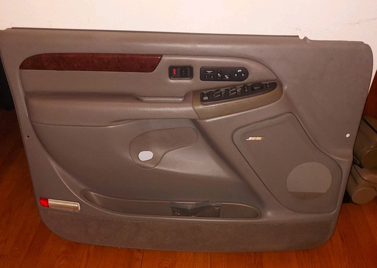 03-06 ESCALADE EXT FRONT DRIVER LEFT LH INTERIOR DOOR TRIM PANEL