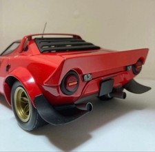 Minichamps 1/18 Lancia Stratos 1974 Red Limited to 300 units