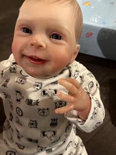 Lifelike Smiling 18in Reborn Baby Dolls Cloth Body Sweet Adorable Real Life Baby