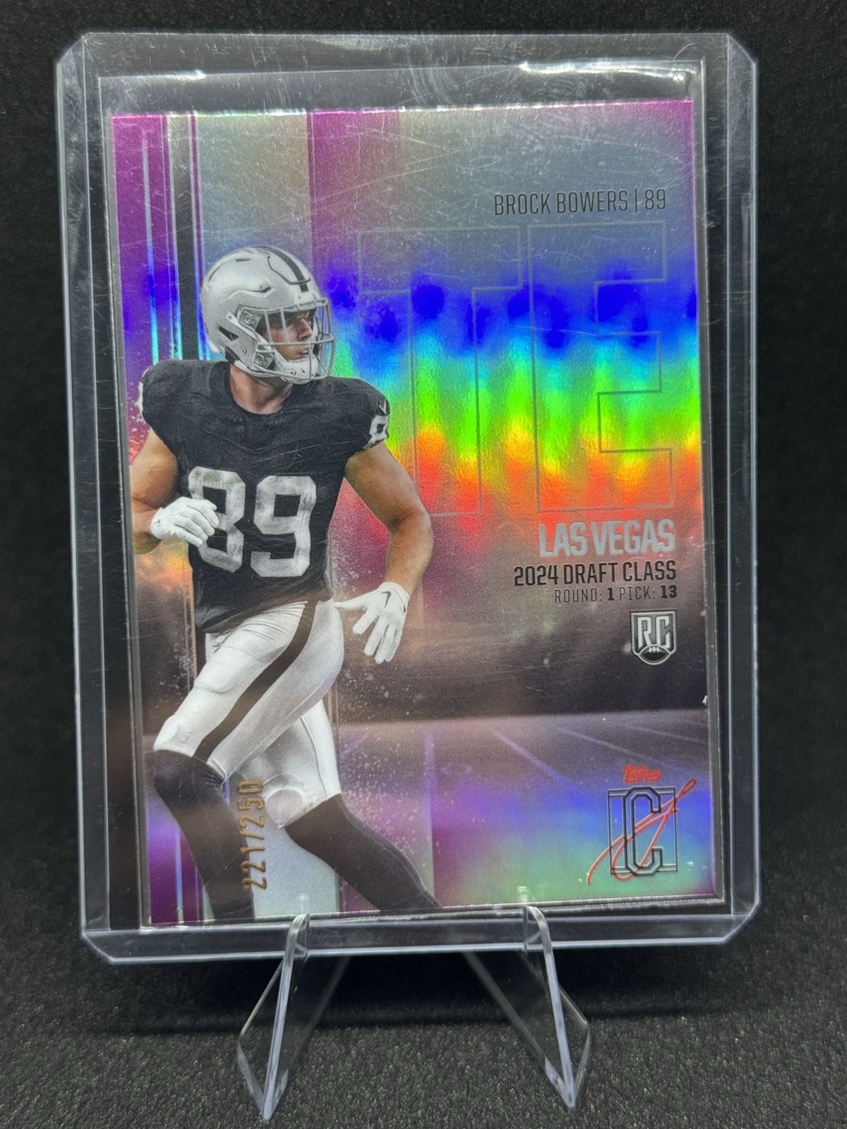 2024 Topps Signature Class Brock Bowers Magenta Chrome Variatio Rookie Card /250