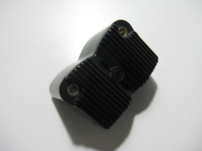 Zündspulen-Abdeckung Ignition Coil Harley-Davidson FLD Dyna Switchback 103