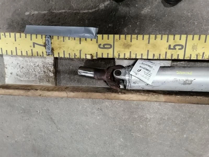 Eje de transmisión trasero ID AA7W para furgoneta 10-18 Express 2500 1340173 Foto 2 de 4