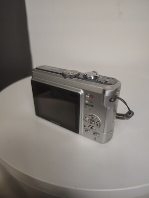 Panasonic LUMIX DMC-LZ8 8.1MP Digital Camera - Black for sale