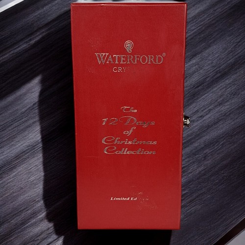 Flauta Waterford Crystal Twelve (12) Days of Christmas #4 Four Calling Birds - Imagen 4 de 18