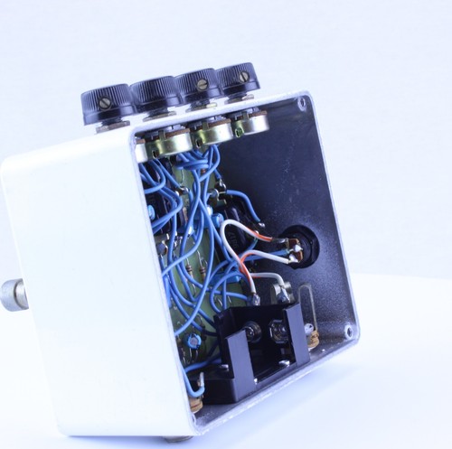 Prescription Electronics Inc. Experience Octave Fuzz Pedal U.S.A White Excellent - Picture 17 of 21