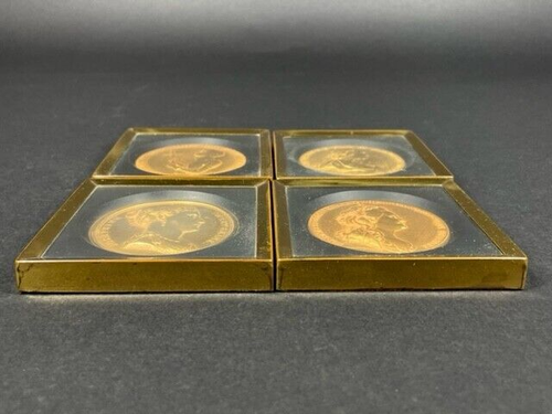Set 4 Sottobicchieri con Intonaco d'Oro Replica di Antichi Medaglioni Europei Faenza - Foto 4 di 8