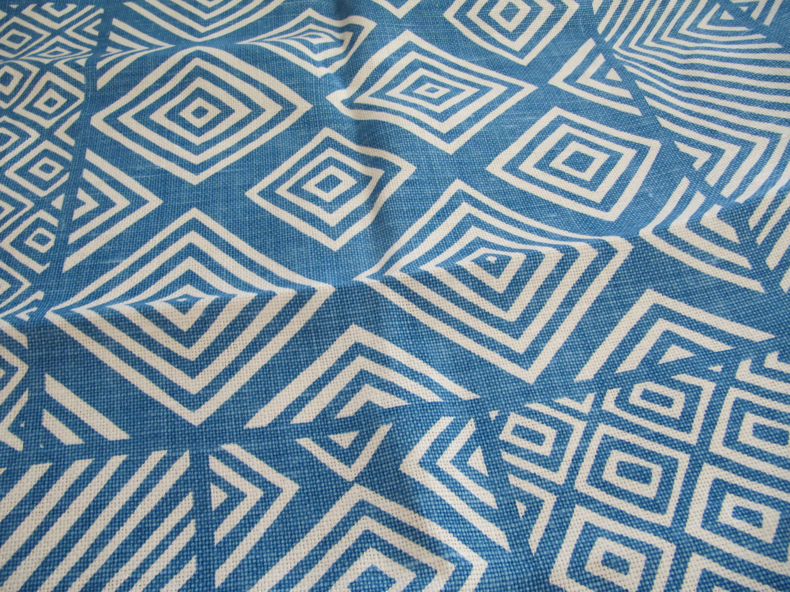 Picture 2 of 4