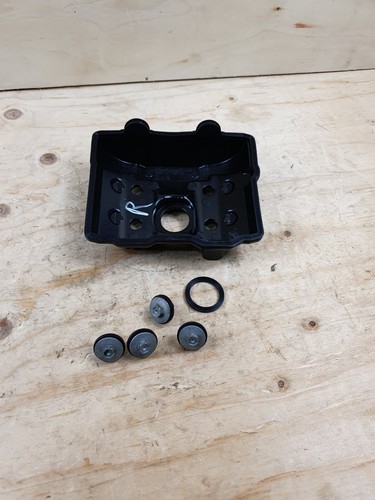 KTM RC8 1190 2008 Cylinder Head Rear Cylinder Rocker Cover - Picture 2 of 10
