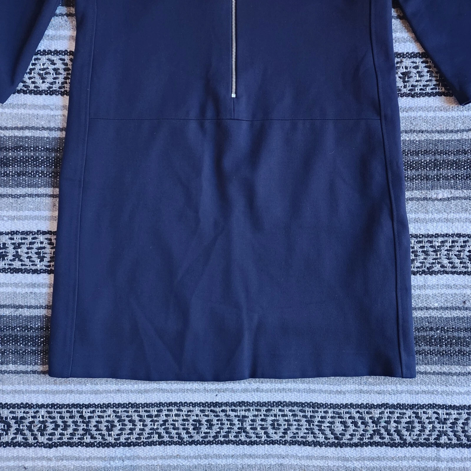 VETEMENTS Abito da carriera Antonio Melanie 8 scollo barca manica 3 4 sopra ginocchio cambio blu scuro