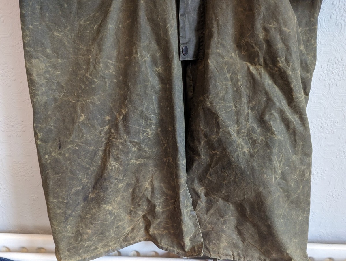 BARBOUR Burghley Long Waxed Cotton Riding Coat, size 44/112 BARBOUR Burghley Long Waxed Cotton Riding Coat, size 44/112