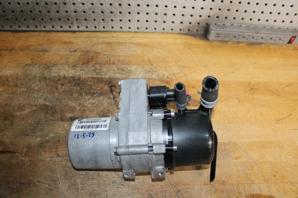 Dodge Durango Jeep Grand Cherokee 2014 2015 motor bomba dirección asistida eléctrica Foto 2 de 4