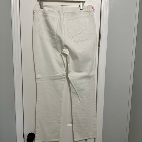 NYDJ Marilyn Straight Jeans SIZE 14 white 34x31 - Picture 8 of 11