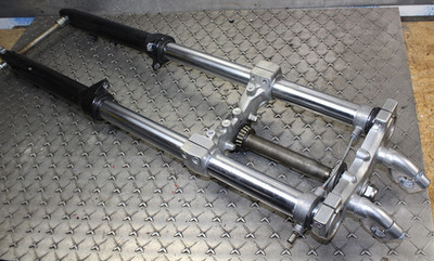 Yamaha V-Max 1200 Gabel Telegabel kompl. Ø40 Fork Brücken 2WE Boost VMX (85-92)