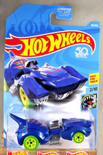 2018 Hot Wheels #38 Street Beasts 2/10 PURRFECT SPEED Blue w/GreenWhls-Yellow5Sp