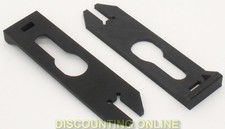 TWO HEADLIGHT RETAINER CLIPS FITS GMC SONOMA 1998-2004  GM 10298115 15734237 S10