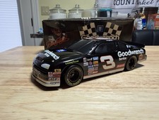 1994 Action RCCA - Earnhardt  The New 95 Monte Carlo  - GM Goodwrench - Bank 1/24