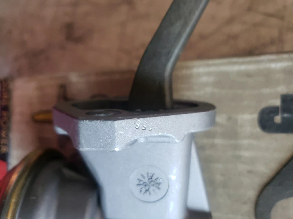 Bomba de combustível 60318 Airtex para 1980-87 Ford Bronco Econoline nova - Imagem 2 de 4