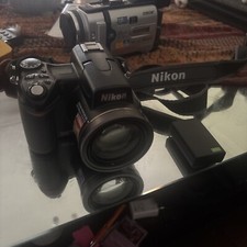 NIKON COOLPIX 8800 8MP Digital Camera 10x Zoom VGC Nikon With Battery, No Charge