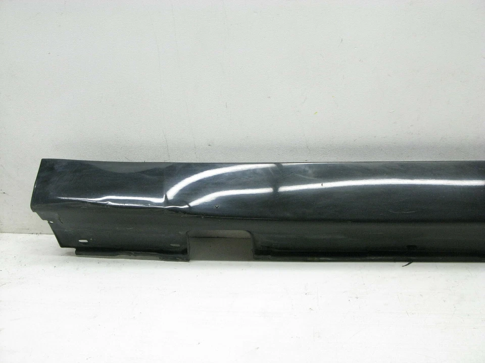 BMW E60 530i 525i 545i 04-07 ROCKER PANEL COVER MOLDAGEM DRIVER ESQUERDO 032919 - Imagem 4 de 4