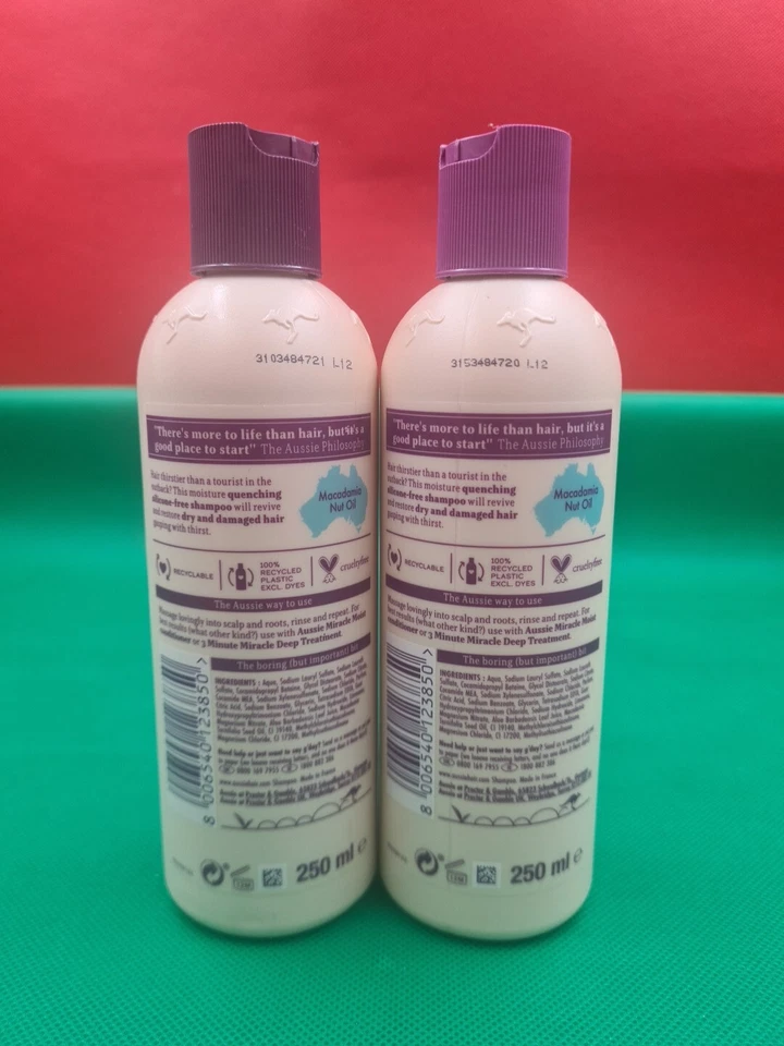 2x Aussie MIRACLE MOIST Shampoo 250ml Each, with Macadamia Nut Oil, for dry hair - Image 2 of 3