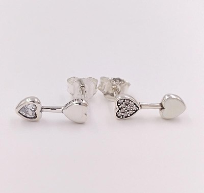 Pandora Arrow Earrings 2025