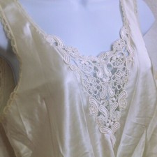 Vintage 80s Cinema Etoile Satin Camisole Tank Top -M 8 Lace V-Neck Trim Ivory